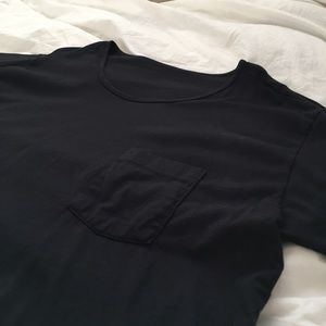 American Apparel crop pocket tee black